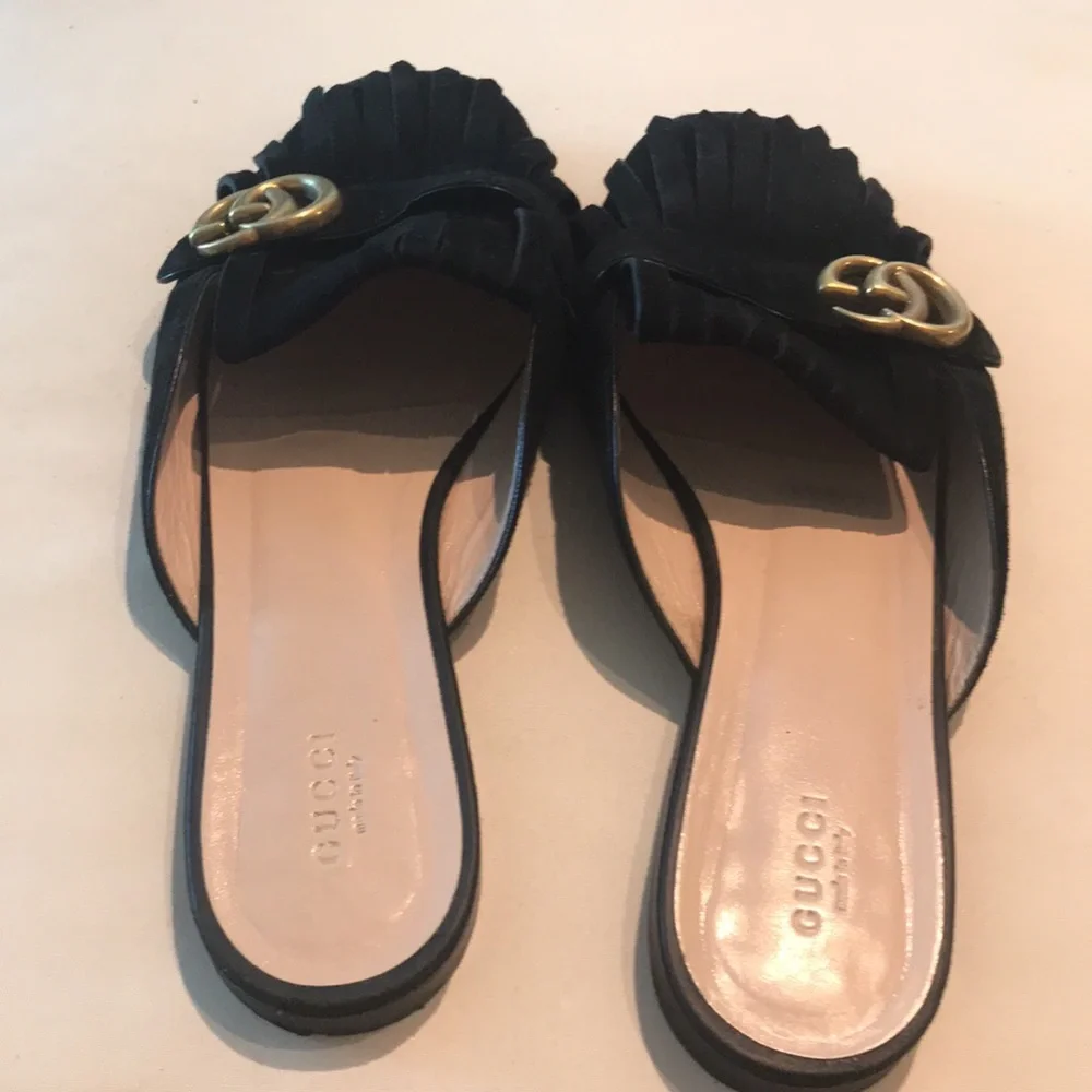 Gucci women’s suede mules flat sandals fold over fringes color black - Picture 5 of 5
